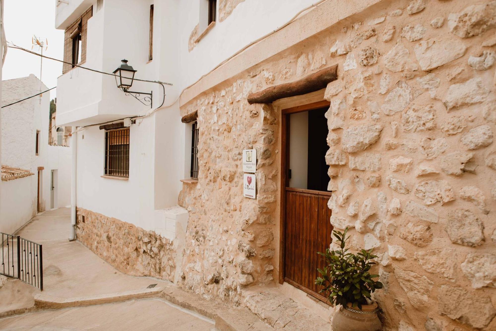 Casa Cueva Tinajas De Naya *