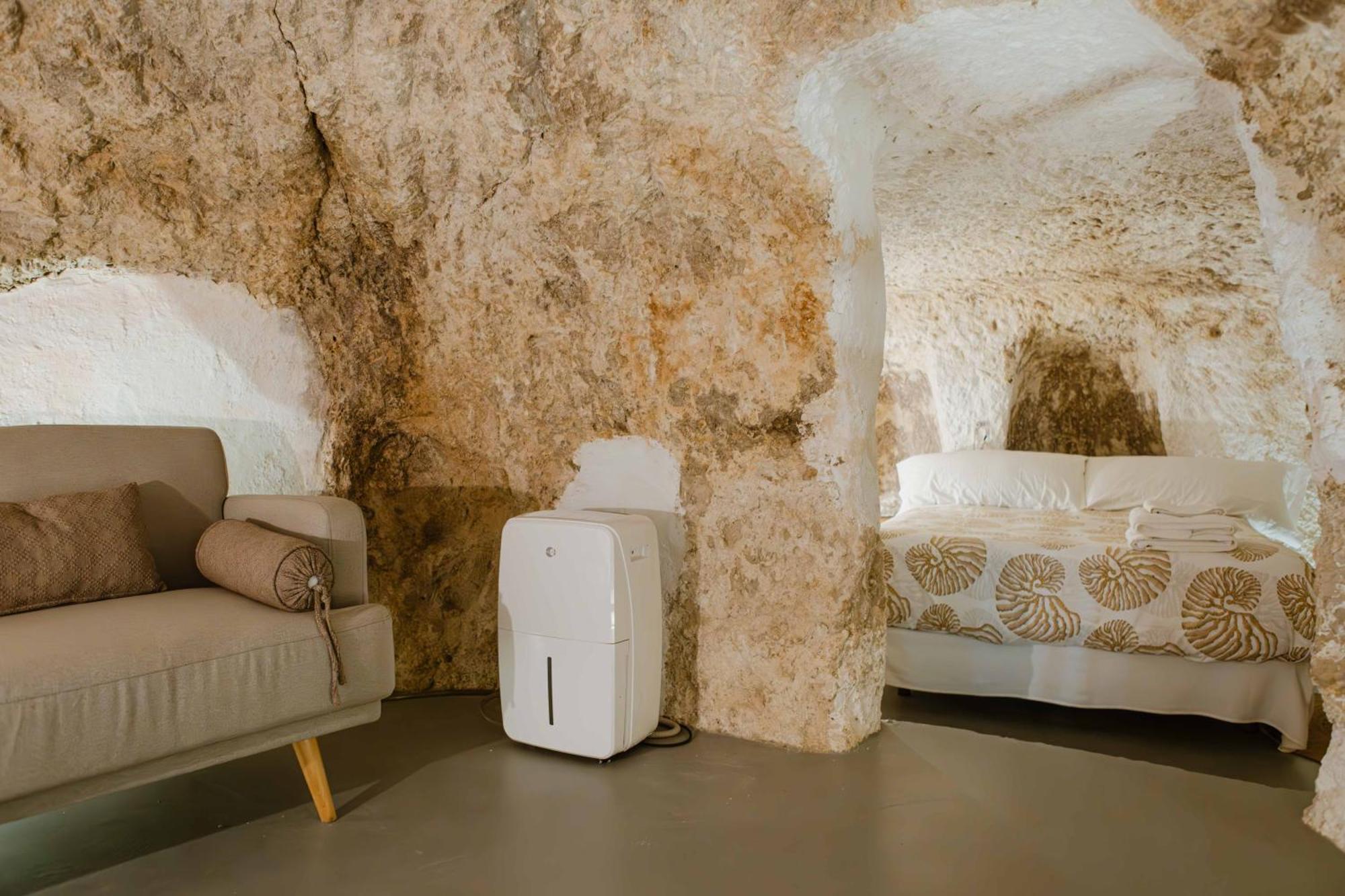 Casa Cueva Tinajas De Naya * Alcala del Jucar